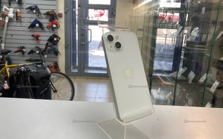 Apple iPhone 13 128