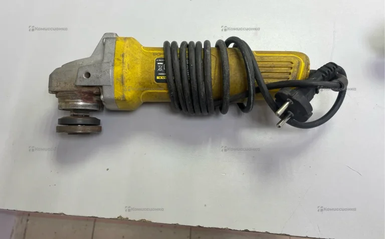 УШМ (болгарка) Stanley Fatmax FMEG625RU