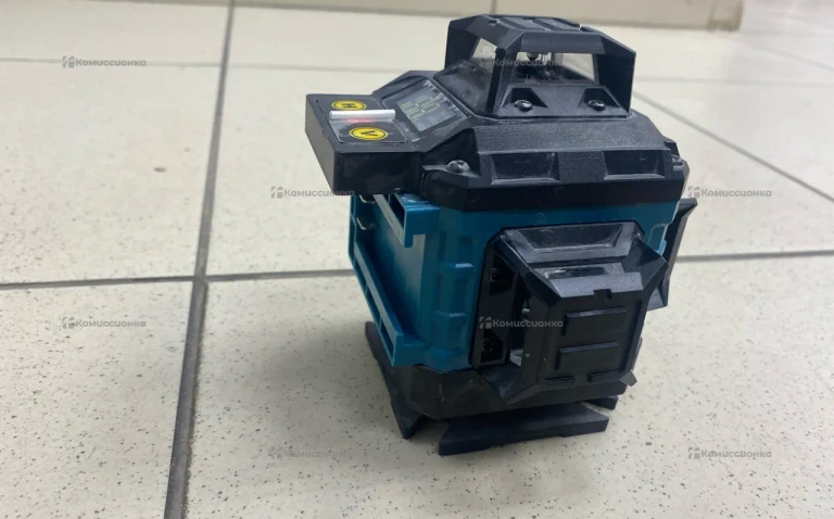 Makita 4d laser level