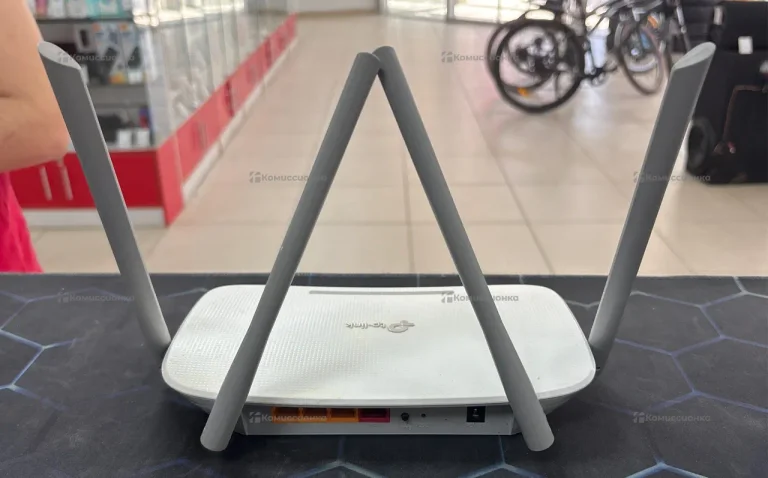 Роутер TP-Link EC220-G5