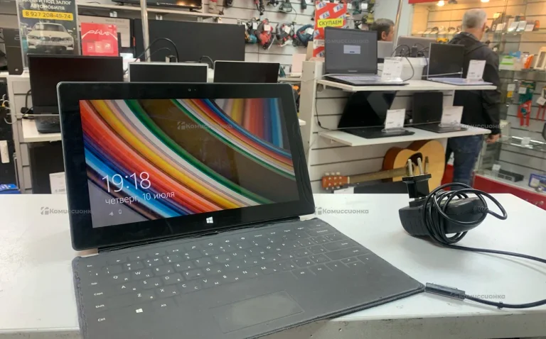 Планшет Microsoft Surface RT (1516) 32gb