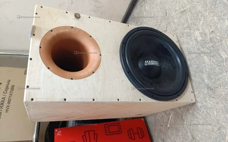 Сабвуфер  sundown AUDIO