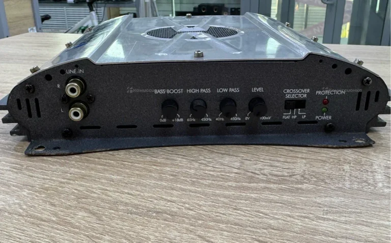 Усилитель blaupunkt gta250