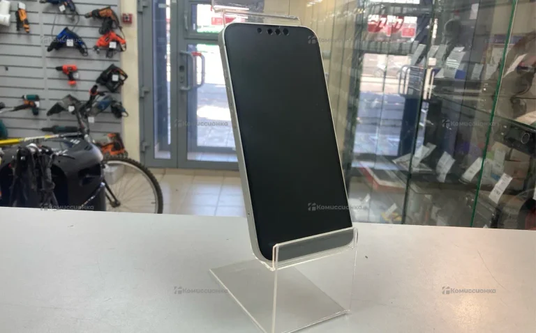 Apple iPhone 13 128