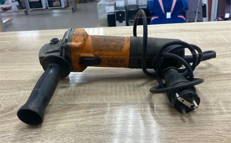 Сетевая УШМ Ingco ac110028