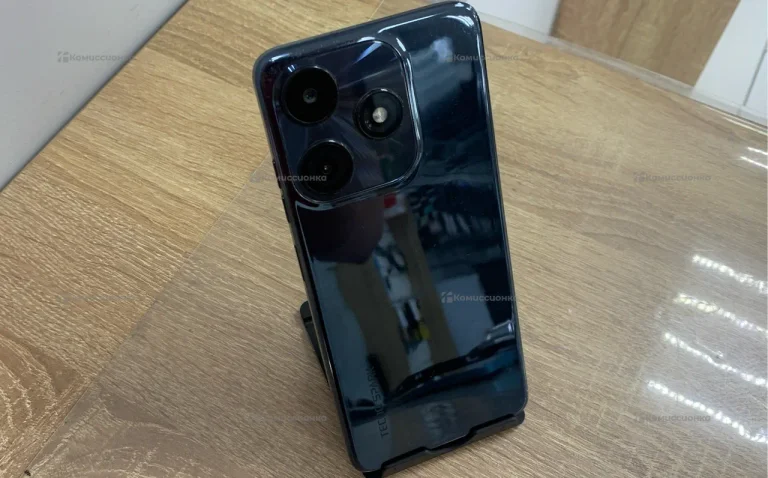 Tecno Spark 10C 4/64 ГБ