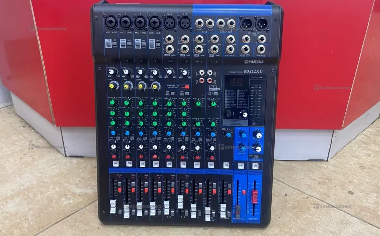 Микшер Yamaha MG1212XU