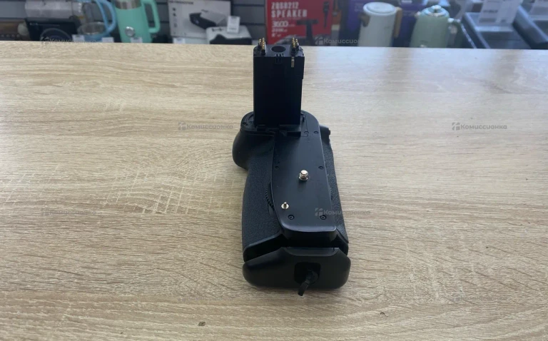 Vertical Battery grip расширтель