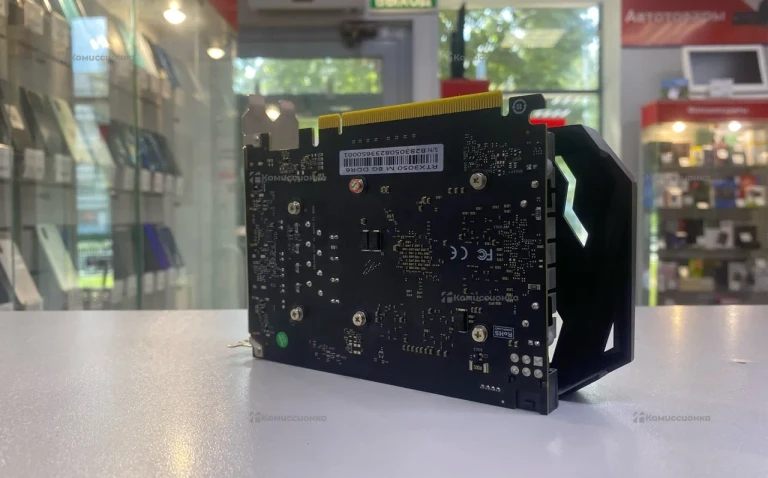 Видеокарта GeForce gtx3050m 8 Gb
