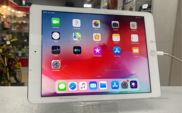 Планшет iPad Air 32Gb