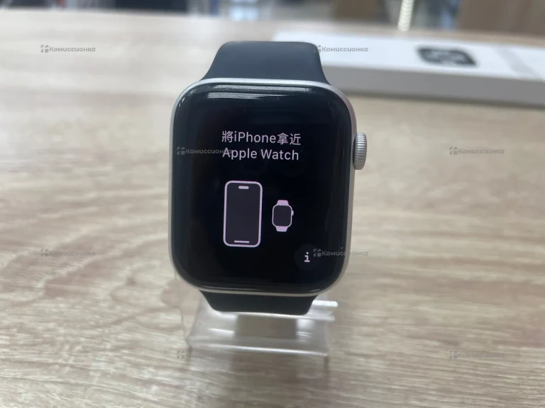 Часы  Apple Watch SE 2 Gen 44 mm