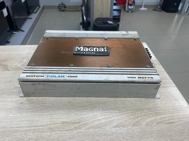 Усилитель  Magnat Polar 4000