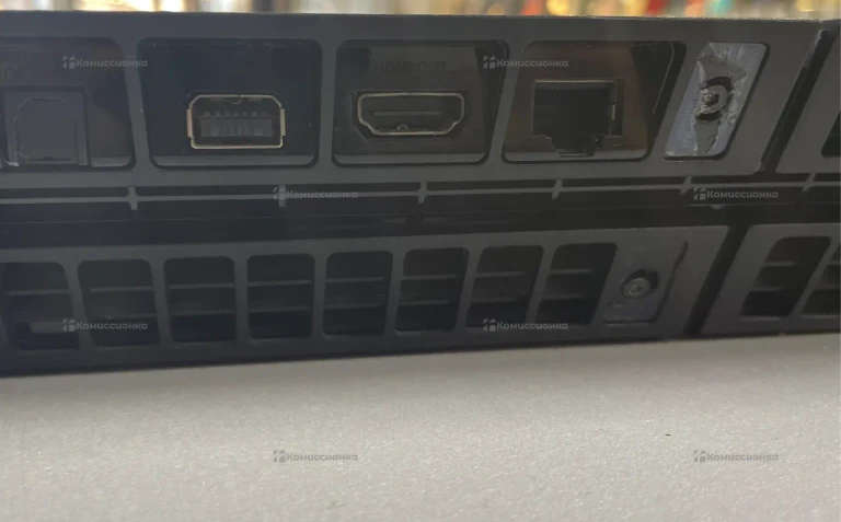 Приставка Sony PlayStation 4 Fat 500Gb.