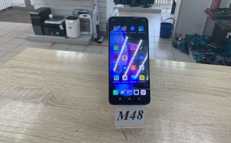 Tecno spark 10 8/128Gb