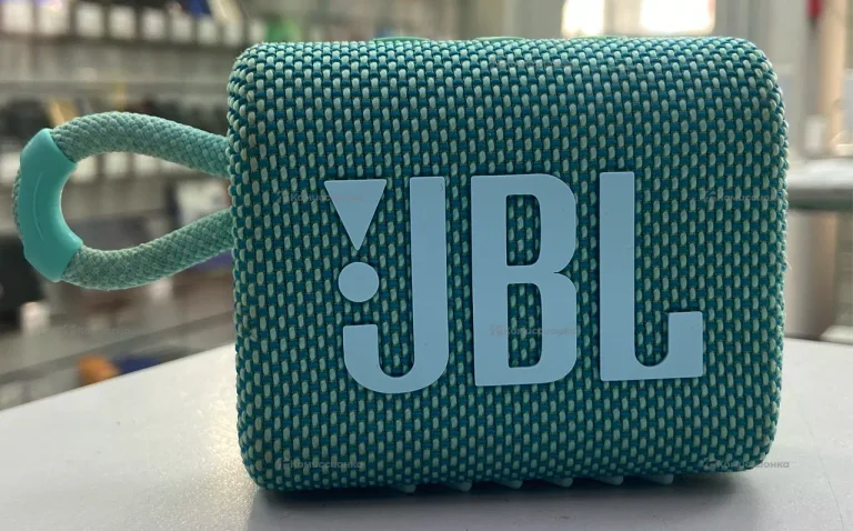 Колонка  JBL GO3
