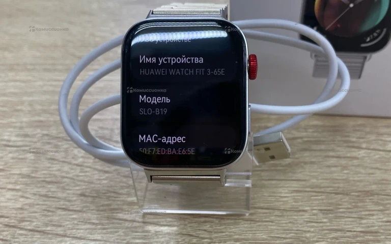 Часы  HUAWEI WATCH FIT 3