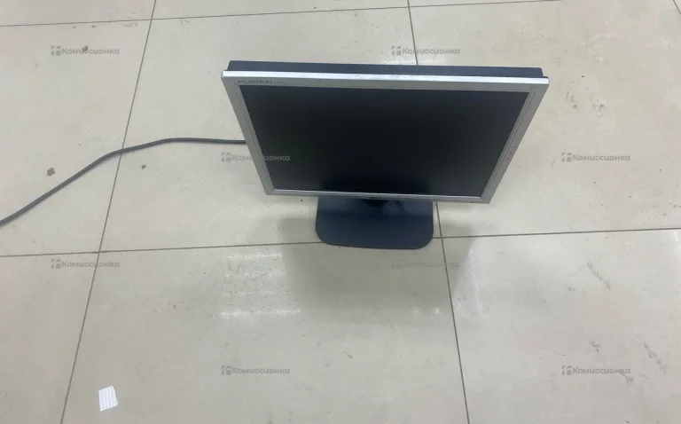 Монитор LG Flatron L1718S