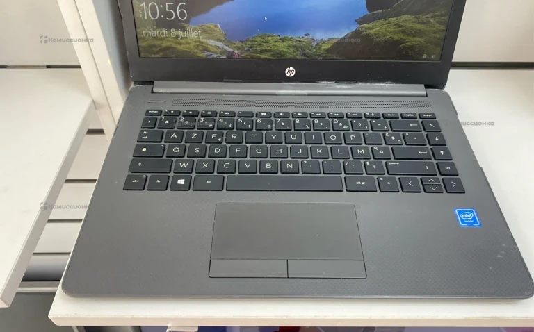 Ноутбук HP 240G7