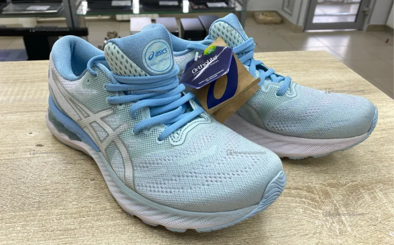 Кроссовки ASICS Gel-Nimbus 23 размер 42,5
