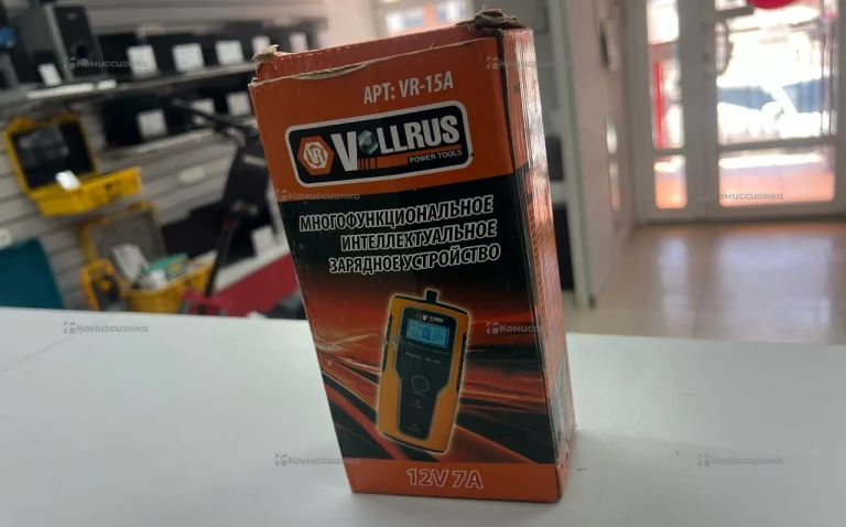 Зарядное устройство VOLLRUS VR-15A (12V 7A)