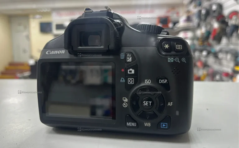 Фотоаппарат  Canon eco 1100D