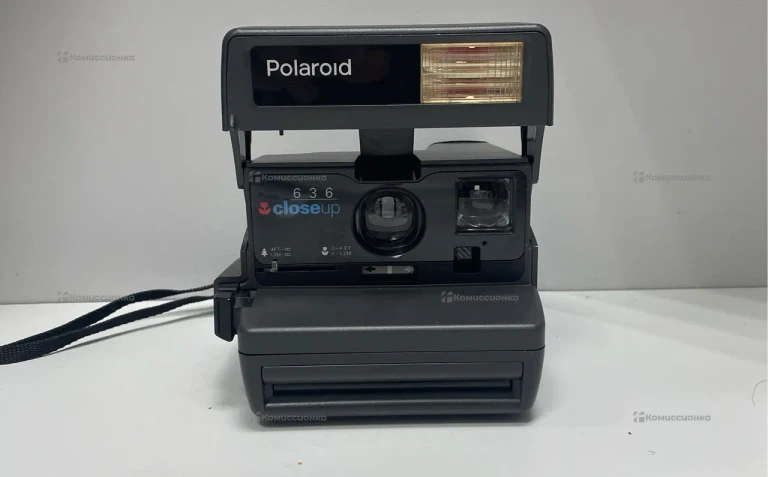 Фотоаппарат Polaroid 636