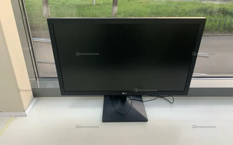 Монитор LG 22MK400H