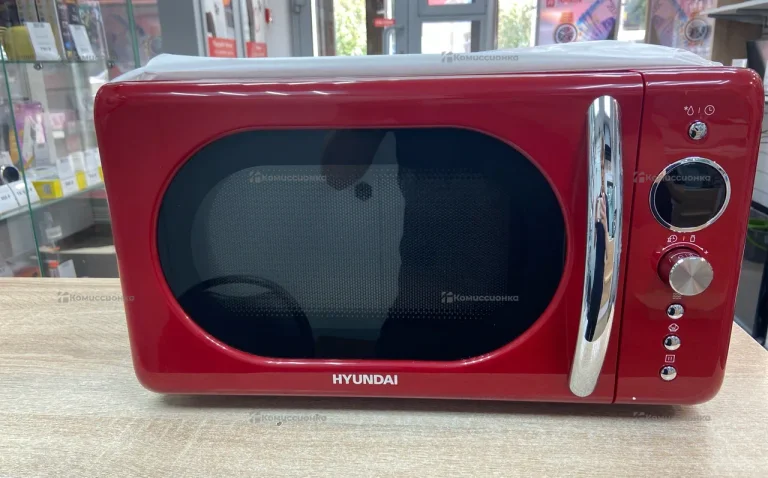 Микроволновая печь  HYUNDAI HYM-D3037