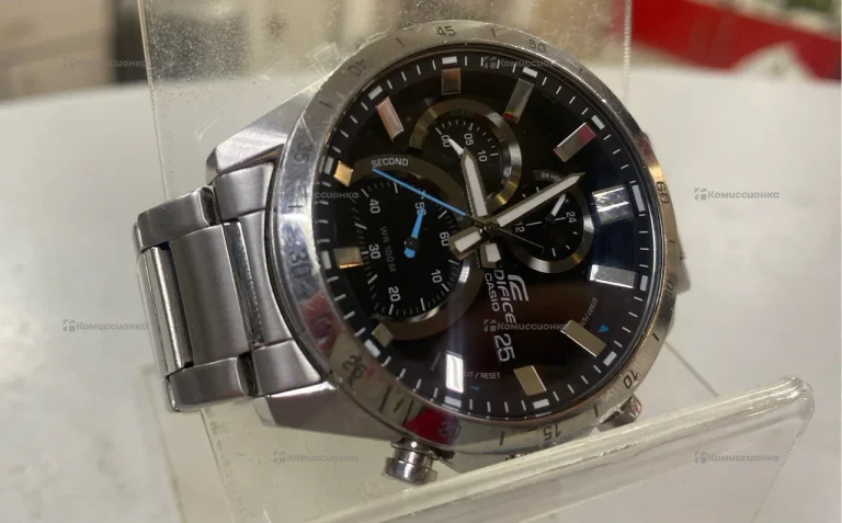 Часы  EDIFICE Casio EFR-571 DW