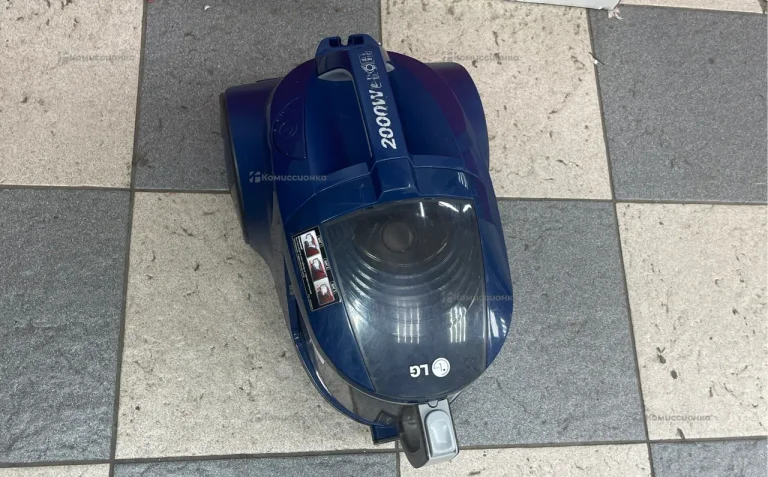 Пылесос LG 500