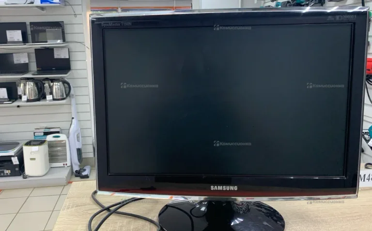 Монитор Samsung SyncMaster T190N
