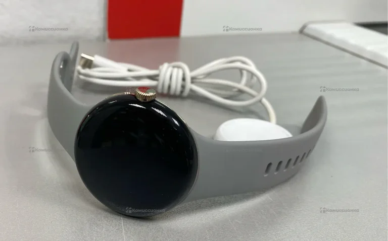 Часы  Google Pixel