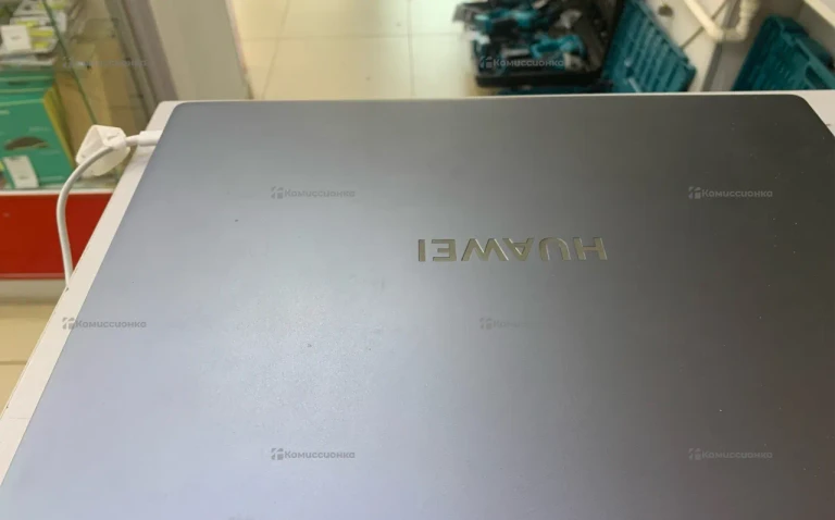 Ноутбук  huawei