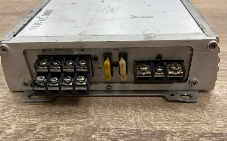 Усилитель  Blaupunkt GTA 460