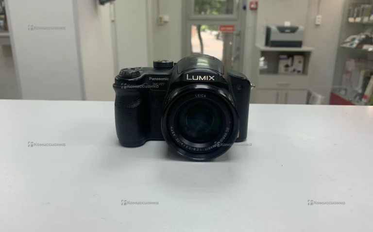 Фотоаппарат  Lumix Panasonic DMC-FZ7