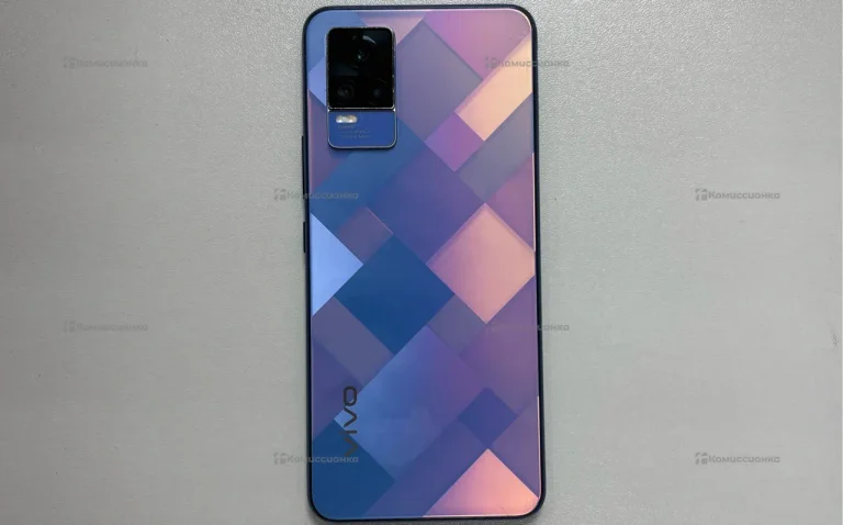 Vivo V21e 8/128gb