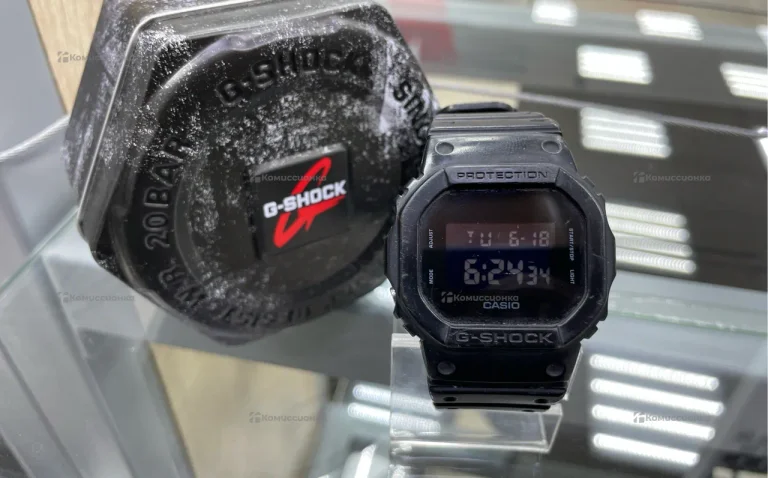 Часы Casio DW-5600BB