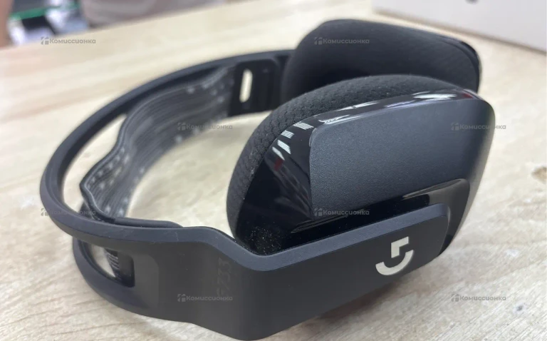 Наушники Logitech G733