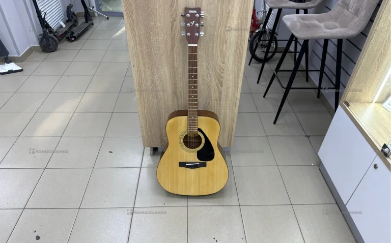 Гитара YAMAHA F310