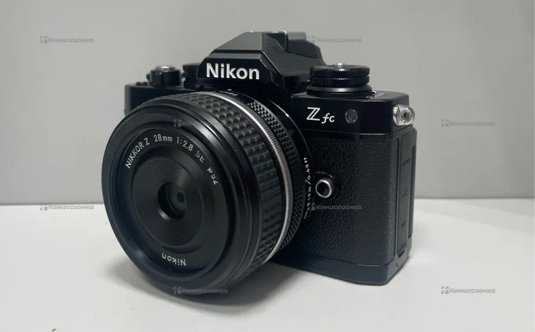 Фотоаппарат Nikon ZF Body с доп. объективом