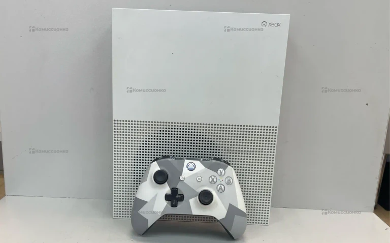 Приставка Xbox One S 512 GB