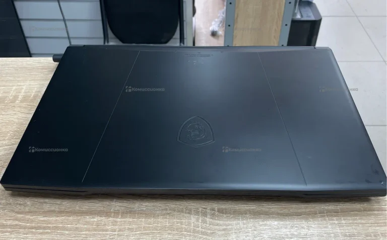 Ноутбук  MSI Katana 17