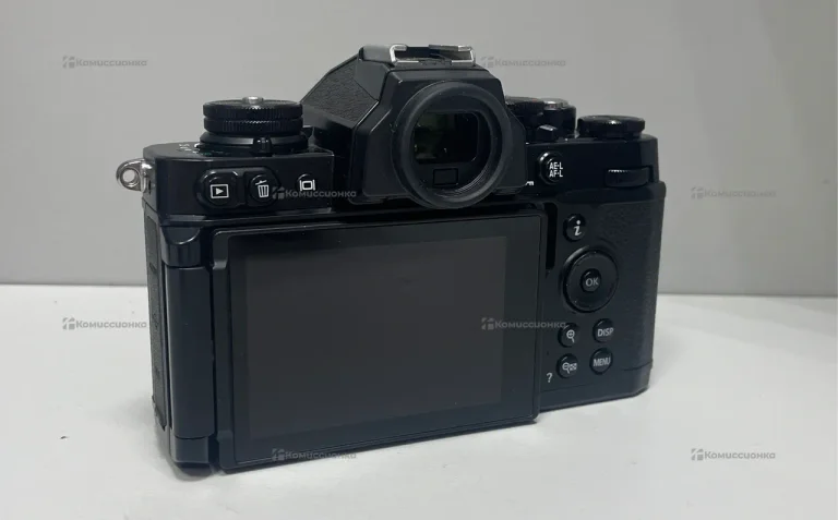 Фотоаппарат Nikon ZF Body с доп. объективом