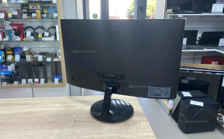 Монитор Samsung LC24F390FHI