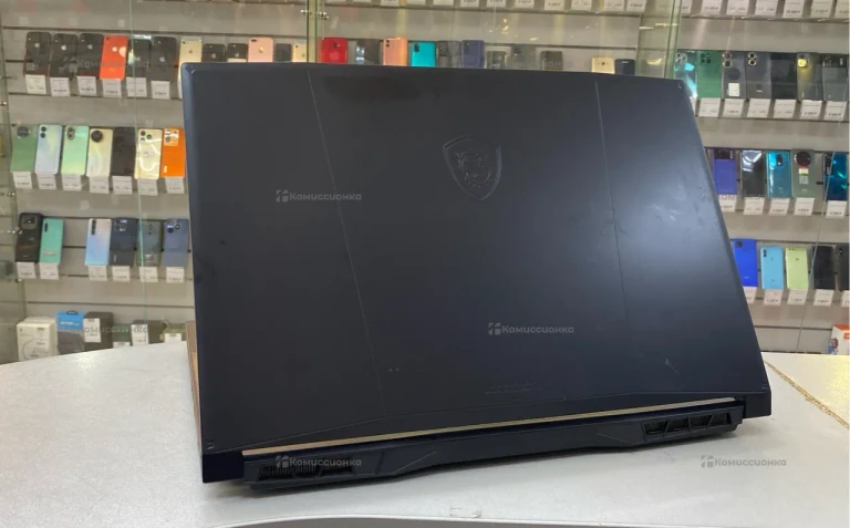 Ноутбук MSI Katana 17 B12V