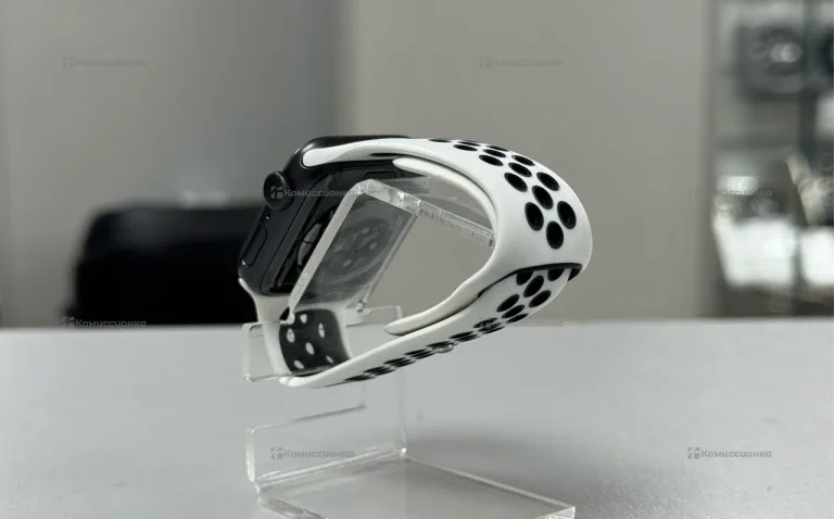 Часы Apple Watch Series 6 40mm