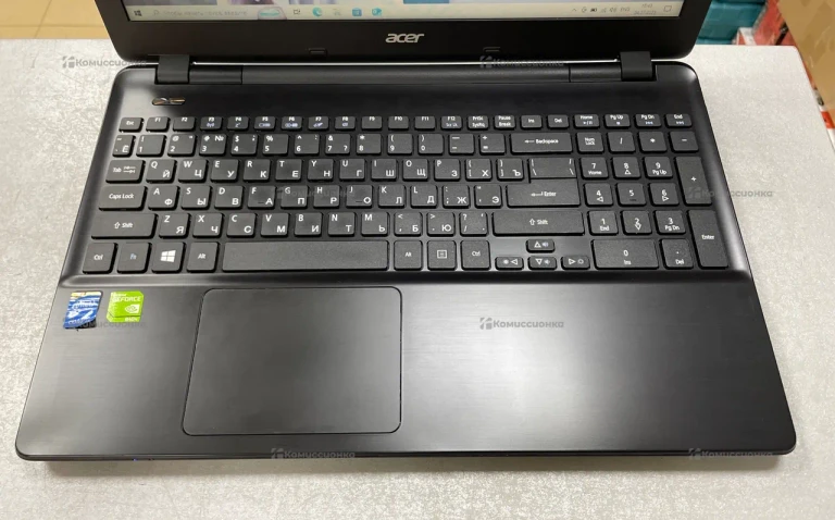 Ноутбук  Acer E5-571G