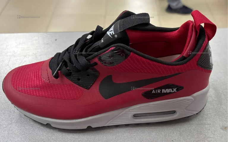 Кроссовки Nike Airmax 42р