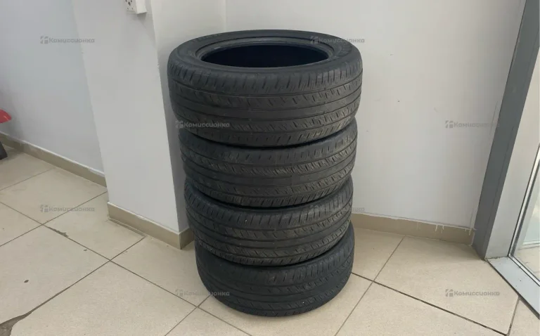 Шины Dunlop 285/50 R20