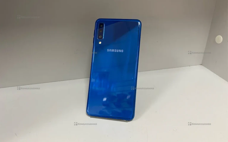 Samsung Galaxy A7 (2018) 4/64 ГБ